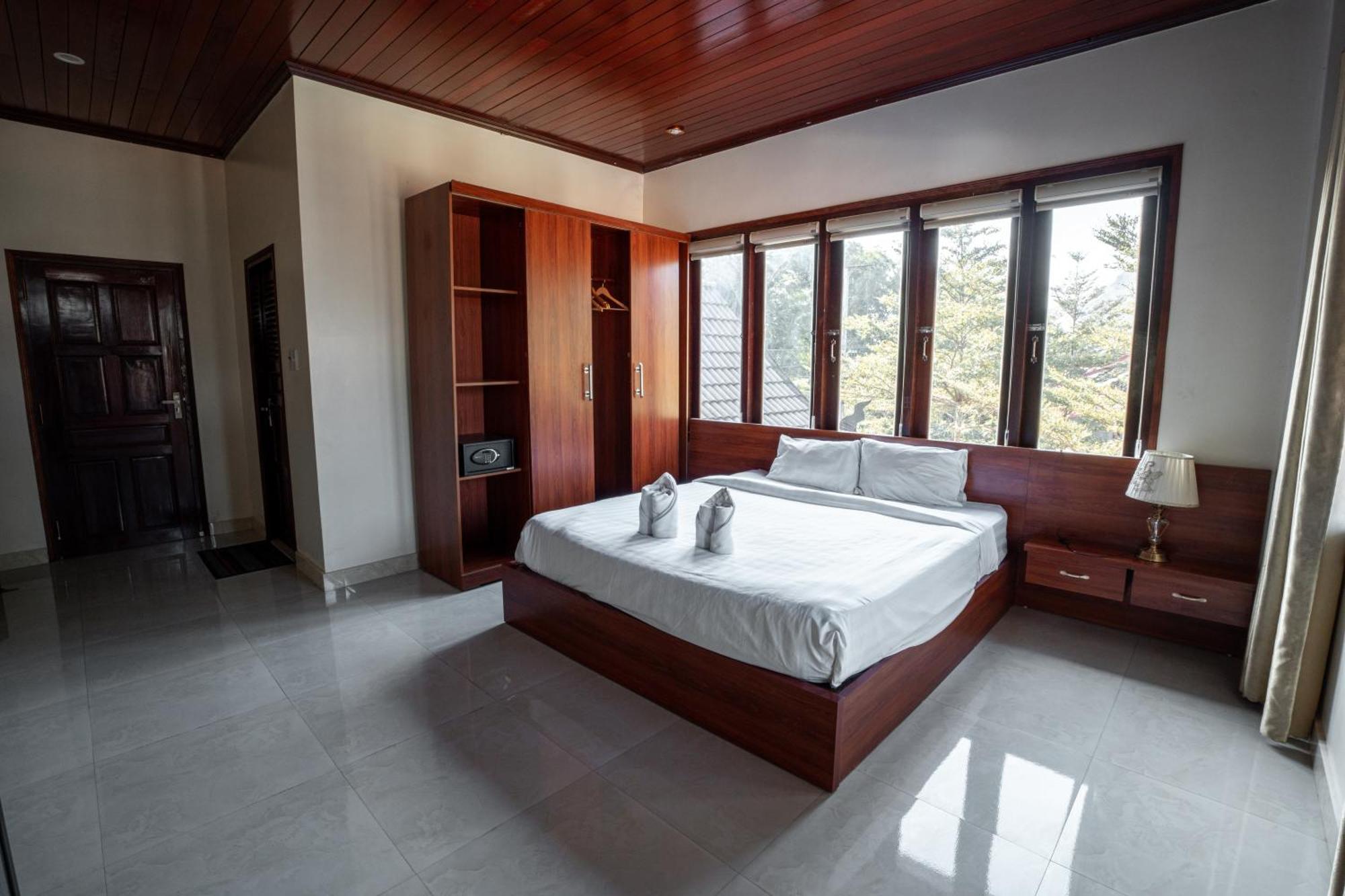 Garden Resort Vang Vieng Exterior photo
