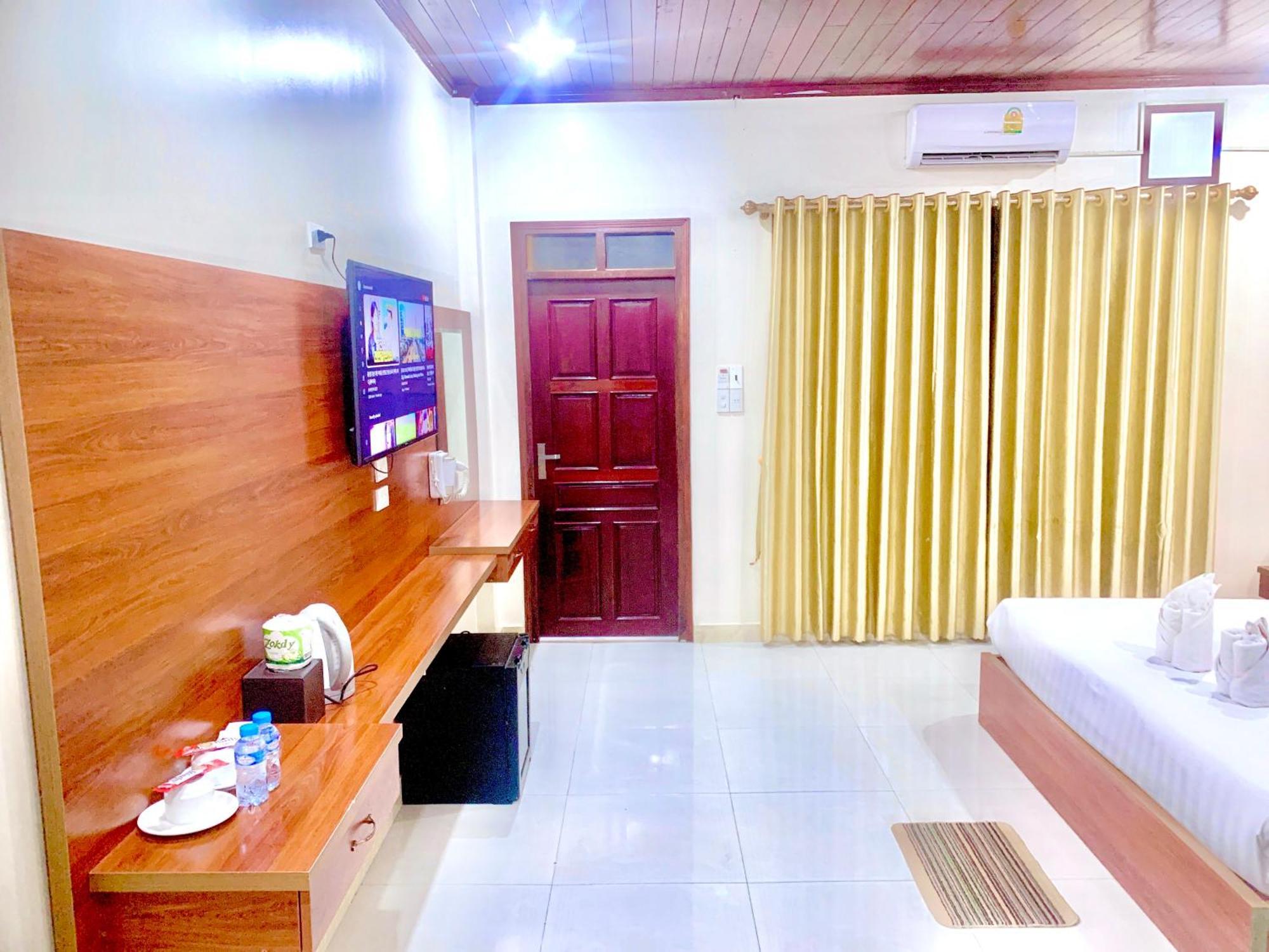 Garden Resort Vang Vieng Exterior photo